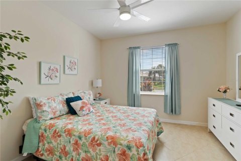 Casa en alquiler en North Port, Florida, 4 dormitorios, 189.06 m2 № 1916289 - foto 21