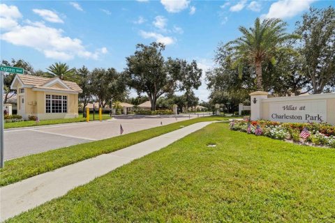 Casa en alquiler en North Port, Florida, 4 dormitorios, 189.06 m2 № 1916289 - foto 11