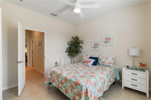 Casa en alquiler en North Port, Florida, 4 dormitorios, 189.06 m2 № 1916289 - foto 22