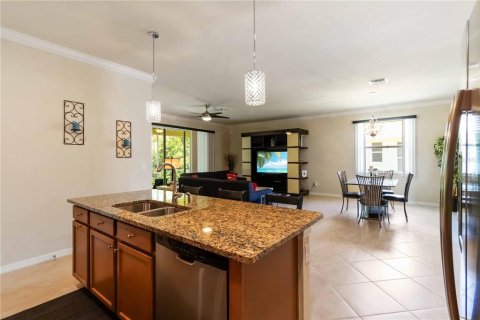 Casa en alquiler en North Port, Florida, 4 dormitorios, 189.06 m2 № 1916289 - foto 18