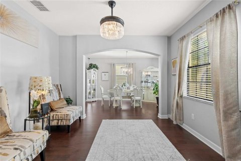 House in Wimauma, Florida 5 bedrooms, 352.94 sq.m. № 2226237 - photo 9