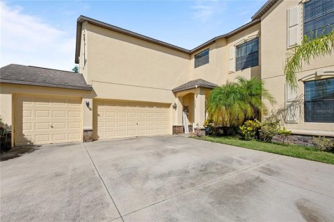 House in Wimauma, Florida 5 bedrooms, 352.94 sq.m. № 2226237 - photo 5