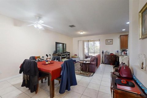 Adosado en venta en Kissimmee, Florida, 3 dormitorios, 138.89 m2 № 2212819 - foto 4