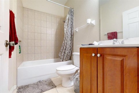 Adosado en venta en Kissimmee, Florida, 3 dormitorios, 138.89 m2 № 2212819 - foto 29