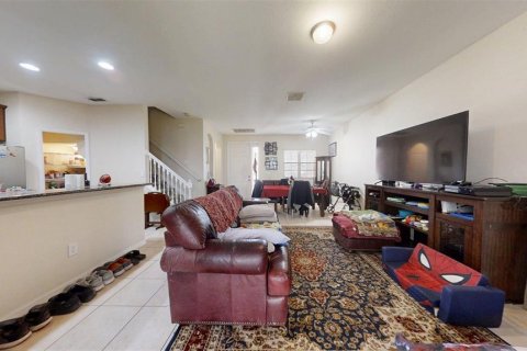 Adosado en venta en Kissimmee, Florida, 3 dormitorios, 138.89 m2 № 2212819 - foto 10