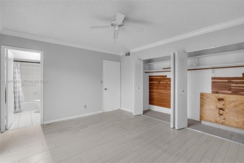 Condo in Fort Lauderdale, Florida, 1 bedroom № 2029939 - photo 12