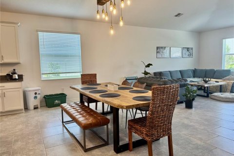 House in Edgewater, Florida 4 bedrooms, 225.66 sq.m. № 1747452 - photo 7