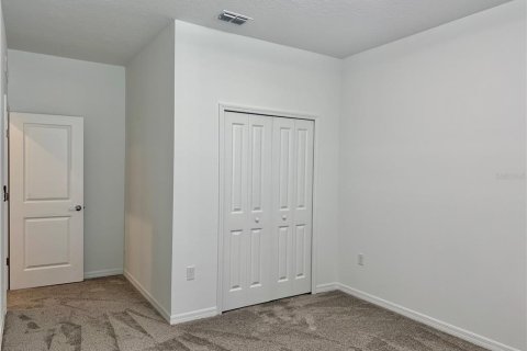 House in Edgewater, Florida 4 bedrooms, 225.66 sq.m. № 1747452 - photo 16