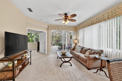 Villa ou maison à vendre à Bradenton, Floride: 2 chambres, 121.52 m2 № 1918289 - photo 13