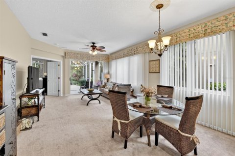 Villa ou maison à vendre à Bradenton, Floride: 2 chambres, 121.52 m2 № 1918289 - photo 2