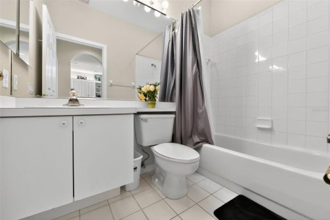 Villa ou maison à vendre à Bradenton, Floride: 2 chambres, 121.52 m2 № 1918289 - photo 15