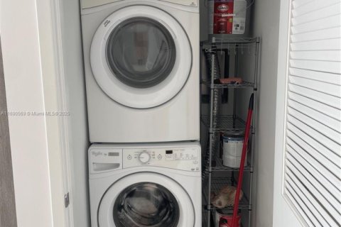 Купить кондоминиум в Санни-Айлс-Бич, Флорида 2 спальни, 144.28м2, № 1812386 - фото 19