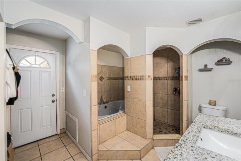 Casa en venta en Pinellas Park, Florida, 4 dormitorios, 168.99 m2 № 1678985 - foto 17
