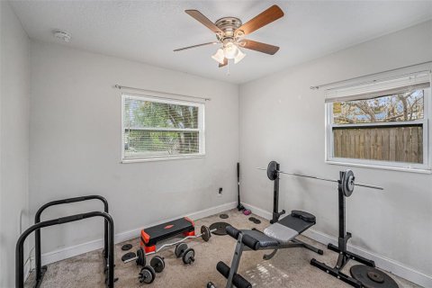 Casa en venta en Pinellas Park, Florida, 4 dormitorios, 168.99 m2 № 1678985 - foto 24