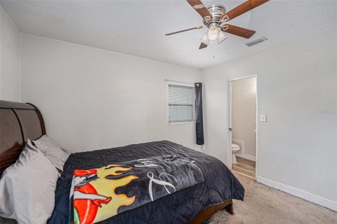 Casa en venta en Pinellas Park, Florida, 4 dormitorios, 168.99 m2 № 1678985 - foto 20