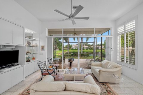 House in Boca Raton, Florida 3 bedrooms, 218.32 sq.m. № 2435509 - photo 15