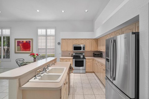 House in Boca Raton, Florida 3 bedrooms, 218.32 sq.m. № 2435509 - photo 10