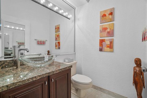 House in Boca Raton, Florida 3 bedrooms, 218.32 sq.m. № 2435509 - photo 21