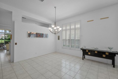 House in Boca Raton, Florida 3 bedrooms, 218.32 sq.m. № 2435509 - photo 7