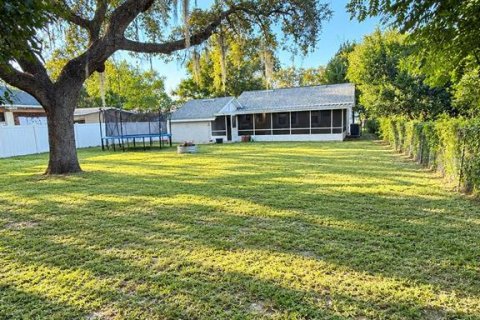 House in Lake Wales, Florida 3 bedrooms, 75.81 sq.m. № 2393920 - photo 15