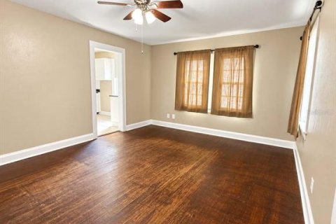 House in Lake Wales, Florida 3 bedrooms, 75.81 sq.m. № 2393920 - photo 3