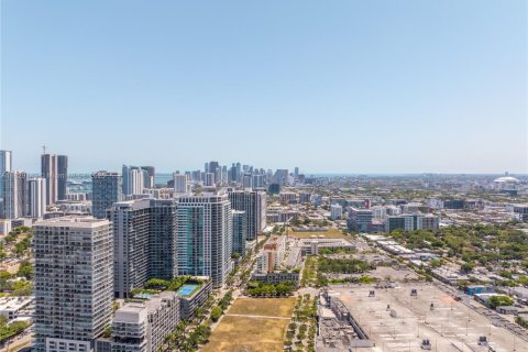 Condo in Miami, Florida, 1 bedroom  № 1800768 - photo 28