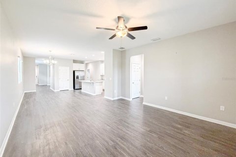 House in Lakeland, Florida 3 bedrooms, 169.64 sq.m. № 2224813 - photo 3