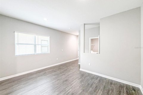 House in Lakeland, Florida 3 bedrooms, 169.64 sq.m. № 2224813 - photo 6
