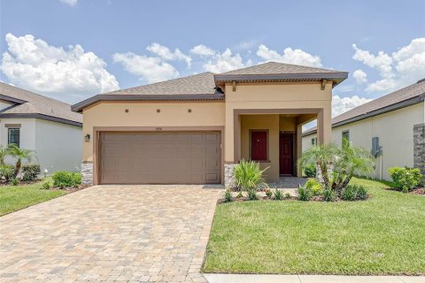 House in Lakeland, Florida 3 bedrooms, 169.64 sq.m. № 2224813