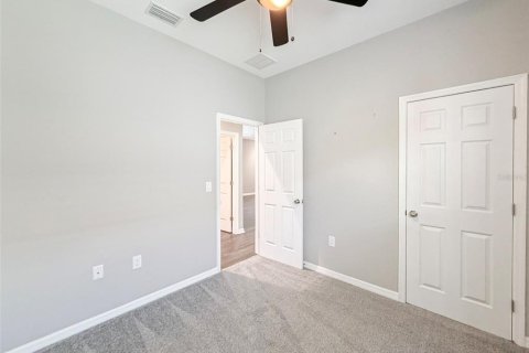 House in Lakeland, Florida 3 bedrooms, 169.64 sq.m. № 2224813 - photo 14