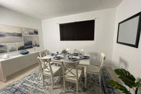 Villa ou maison à vendre à Hallandale Beach, Floride: 3 chambres, 135.36 m2 № 2146949 - photo 5