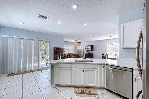 Villa ou maison à vendre à Brooksville, Floride: 3 chambres, 159.98 m2 № 2091957 - photo 7