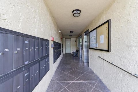 Condominio en venta en Clearwater, Florida, 1 dormitorio, 75.25 m2 № 2107591 - foto 25