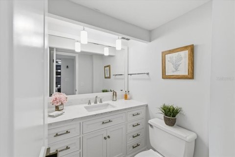 Condominio en venta en Clearwater, Florida, 1 dormitorio, 75.25 m2 № 2107591 - foto 23