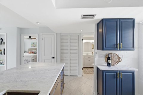 Condominio en venta en Clearwater, Florida, 1 dormitorio, 75.25 m2 № 2107591 - foto 22