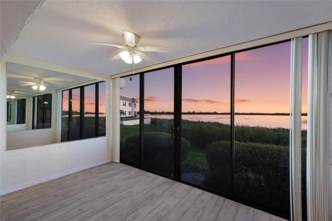 Condo in Bradenton, Florida, 2 bedrooms  № 2149799 - photo 20