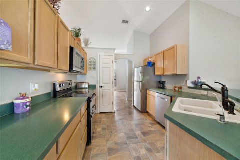 House in Orlando, Florida 3 bedrooms, 164.44 sq.m. № 1746708 - photo 7
