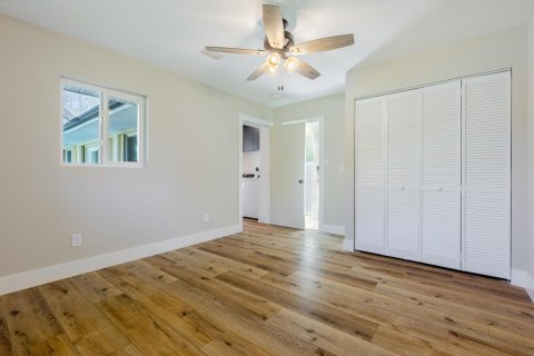 Casa en alquiler en Port St. Lucie, Florida, 4 dormitorios, 207.92 m2 № 2407994 - foto 18
