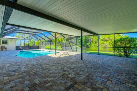 Casa en alquiler en Port St. Lucie, Florida, 4 dormitorios, 207.92 m2 № 2407994 - foto 30