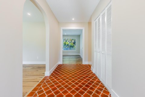 Casa en alquiler en Port St. Lucie, Florida, 4 dormitorios, 207.92 m2 № 2407994 - foto 4