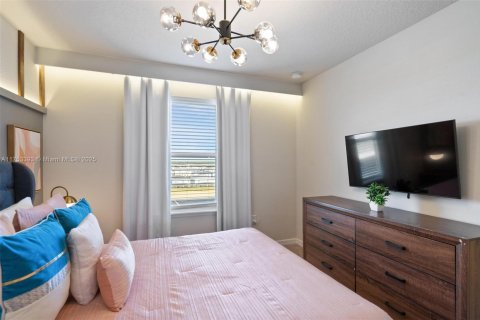 Townhouse in Davenport, Florida 5 bedrooms № 1707710 - photo 20