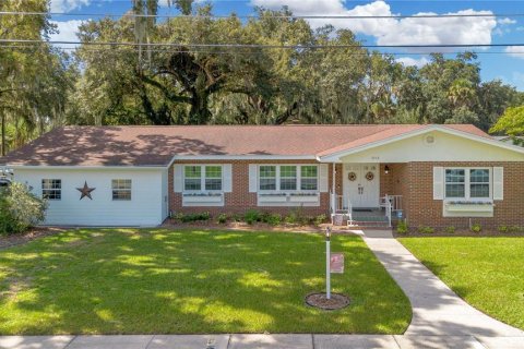 Casa en Kissimmee, Florida 3 dormitorios, 175.4 m2 № 2364196