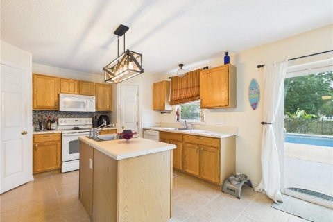 Casa en venta en Ocala, Florida, 4 dormitorios, 262.17 m2 № 2237446 - foto 11