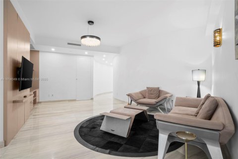 Copropriété à vendre à Sunny Isles Beach, Floride: 4 chambres, 385.92 m2 № 1934062 - photo 11