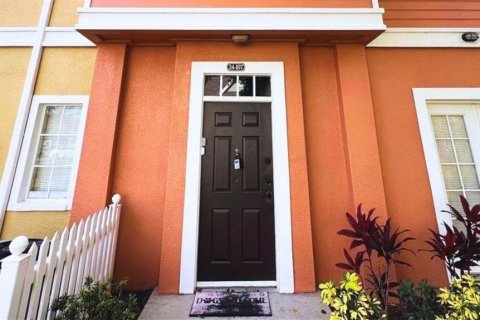 Adosado en alquiler en Kissimmee, Florida, 4 dormitorios, 136.57 m2 № 1884712 - foto 2