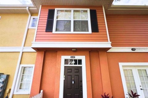 Adosado en alquiler en Kissimmee, Florida, 4 dormitorios, 136.57 m2 № 1884712 - foto 1