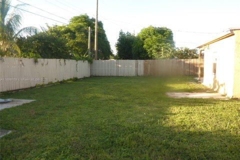 Casa en venta en Margate, Florida, 3 dormitorios, 108.88 m2 № 1952287 - foto 12