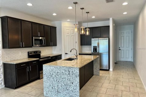 Casa en alquiler en Davenport, Florida, 4 dormitorios, 179.86 m2 № 1870207 - foto 6