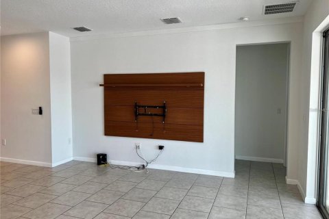 Casa en alquiler en Davenport, Florida, 4 dormitorios, 179.86 m2 № 1870207 - foto 9