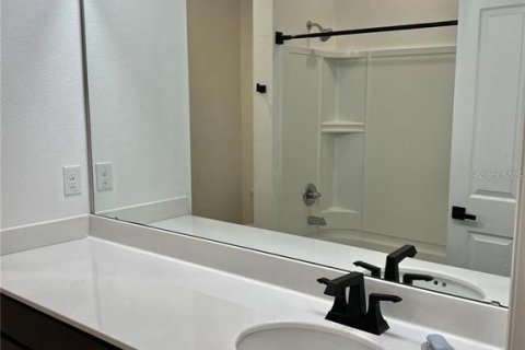 Casa en alquiler en Davenport, Florida, 4 dormitorios, 179.86 m2 № 1870207 - foto 11